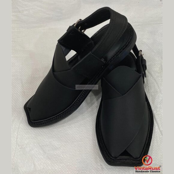 Handmade Black Leather Peshawari Sandals: Men\'s Traditional Chappal main image 6